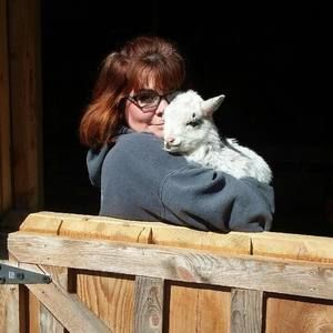 Meet your Posher, Cindydon